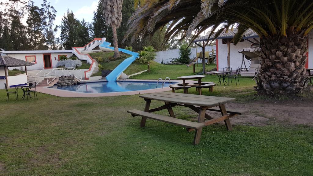 Hosteria San Carlos Tababela Exterior foto